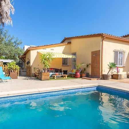 S46-Casa De Vacaciones Climatizada Con Piscina, En El Centro Junto Al Mar, Barbacoa Y Wiifi Empuriabrava Kültér fotó